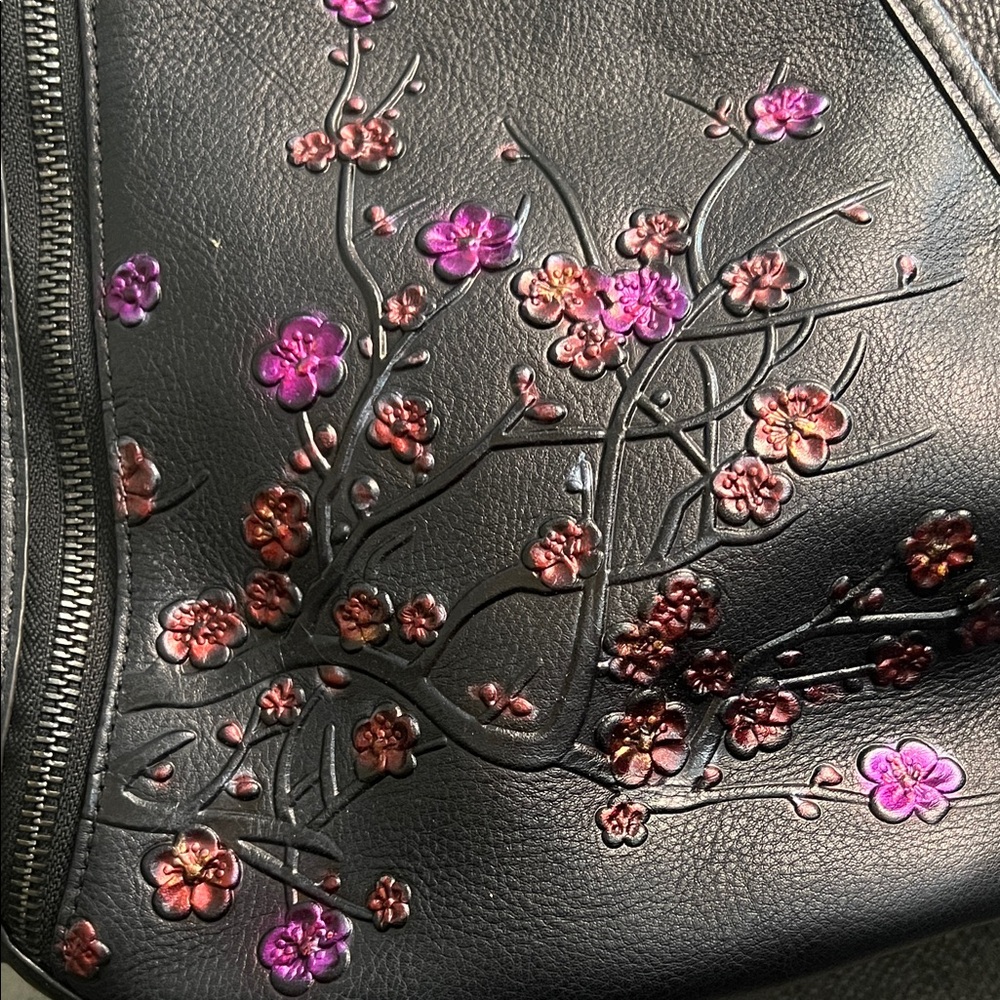 Floral Embossed Black Leather Sling/backpack style Bag - Picture 2 of 9